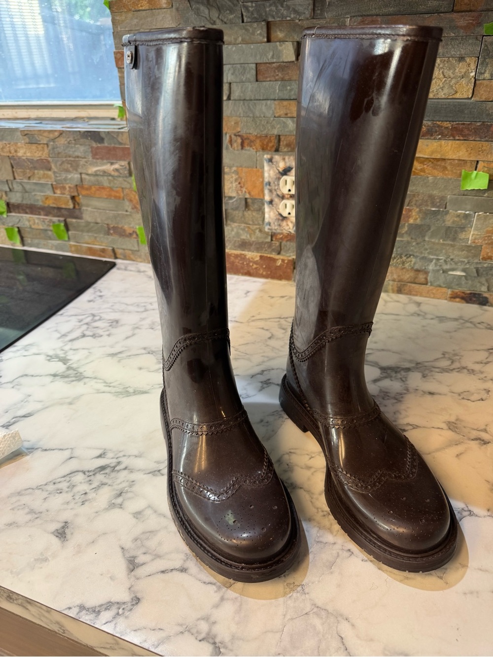 Gucci Tall Brown Rain boots sz 38